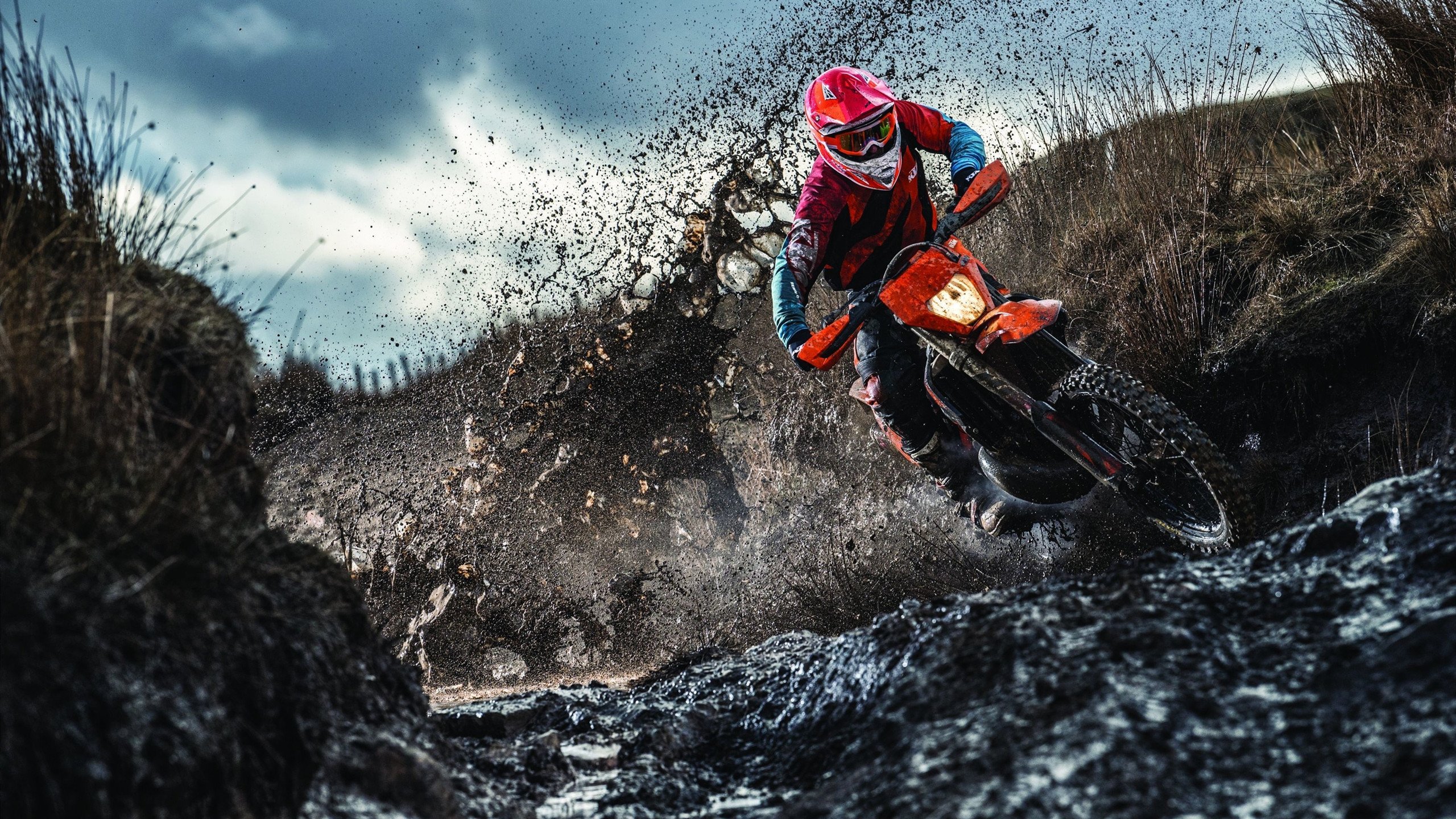 _水上特技秀：速度与美感的极致融合_，水上pk